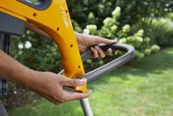 Stiga GT 100e Kit Accu Grastrimmer - 25cm - Telescopisch -Winkel Voor Huishoudelijk Gereedschap 2486dfe6d41a817e7aab05229deb2215