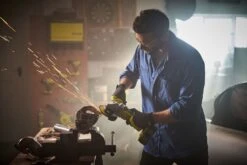 Ryobi R18AG7-0 ONE+ 18V Li-Ion Accu Haakse Slijper Body - 125mm - Koolborstelloos - 5133002852 11 Ryobi R18AG7-0 ONE+ 18V Li-Ion Accu Haakse Slijper Body - 125mm - Koolborstelloos - 5133002852 -Winkel Voor Huishoudelijk Gereedschap 27529fb6346eeb6fa11bc46282b420ca