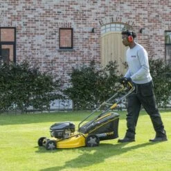 Powerplus POWXG60245X Grasmaaier Zelftrekkend - 170cc - 510mm -Winkel Voor Huishoudelijk Gereedschap 422741561e7621bf459f60634a759133