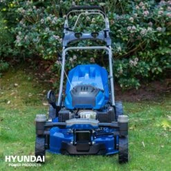Hyundai 57025 Benzine Grasmaaier - 4-takt - 196cc - 4,2kW 13 Hyundai 57025 Benzine Grasmaaier - 4-takt - 196cc - 4,2kW -Winkel Voor Huishoudelijk Gereedschap 51a3ab98b5f184a8d00e5e0ec1e9d266