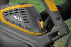 Stiga BL 130c V Elektrische Bladblazer Met Zuigfunctie - 2,6kW - 92m/s - 7m³/min -Winkel Voor Huishoudelijk Gereedschap 520106d4e89590bcc8e0fe5c3111d214