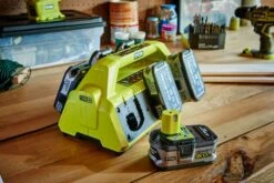 Ryobi RC18627 One+ 18V Laadstation Voor 6 Accu's 7 Ryobi RC18627 One+ 18V Laadstation Voor 6 Accu's -Winkel Voor Huishoudelijk Gereedschap 5af747aee4e41f1292993d4ebdf2f63e