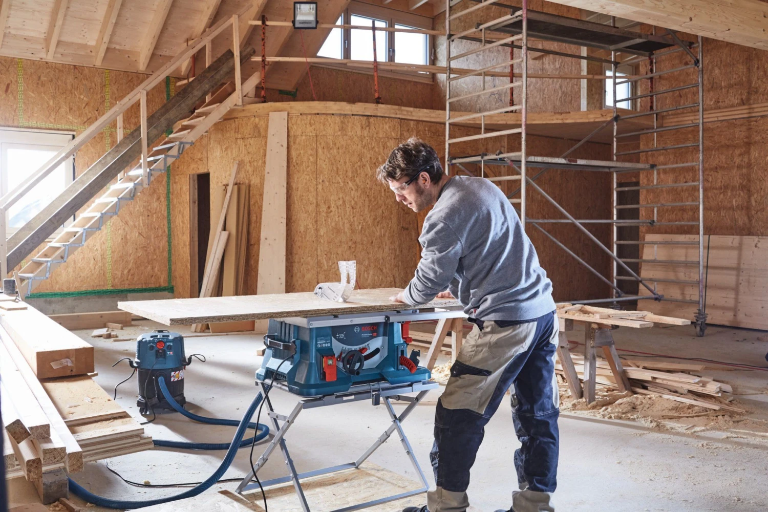 Bosch GTS 635-216 Zaagtafel + Onderstel GTA 560 - 1600W - 216 X 30mm - 0601B42001 8 Bosch GTS 635-216 Zaagtafel + Onderstel GTA 560 - 1600W - 216 X 30mm - 0601B42001 - Afbeelding 6