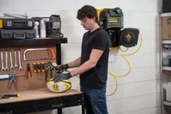 Stanley Fatmax 8215410STF585 Wandcompressor - 1,1 KW - 8 Bar - 160L/min - Olievrij -Winkel Voor Huishoudelijk Gereedschap 90b1cc06fcf12420b609e4097cefdf64