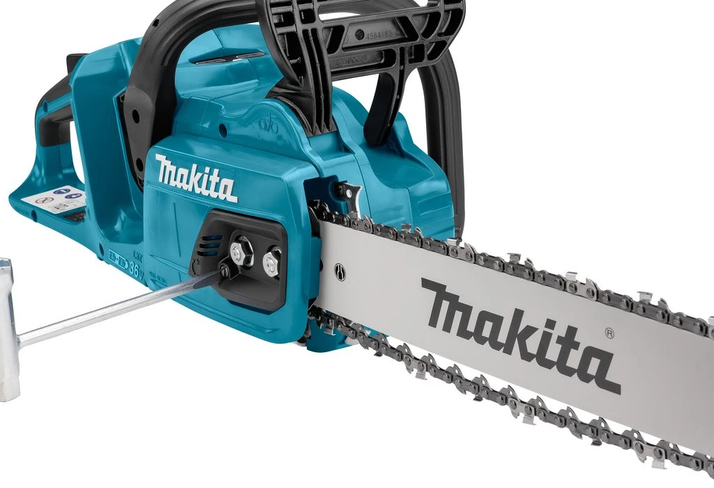 Makita DUC355PT2J 2x18V Li-Ion Accu Kettingzaag Set (2x 5,0Ah) Incl. Mbox - 35cm - Koolborstelloos 22 Makita DUC355PT2J 2x18V Li-Ion Accu Kettingzaag Set (2x 5,0Ah) Incl. Mbox - 35cm - Koolborstelloos - Afbeelding 20