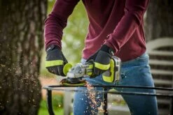 Ryobi R18AG7-0 ONE+ 18V Li-Ion Accu Haakse Slijper Body - 125mm - Koolborstelloos - 5133002852 10 Ryobi R18AG7-0 ONE+ 18V Li-Ion Accu Haakse Slijper Body - 125mm - Koolborstelloos - 5133002852 -Winkel Voor Huishoudelijk Gereedschap a4e0b4e9ab161080d8d2a85b9cbe8456