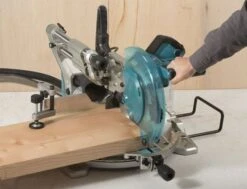 Makita LS1019L Afkortzaag - 1510W - 260 X 30mm - LS1019L -Winkel Voor Huishoudelijk Gereedschap c99545be1875440199bdb58cb335a829