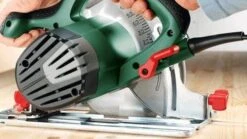 Bosch PKS 66 AF Cirkelzaag Met Geleiderail - 1600W - 0603502000 -Winkel Voor Huishoudelijk Gereedschap d3fc79ccb0adefba884a4003e8048bb2