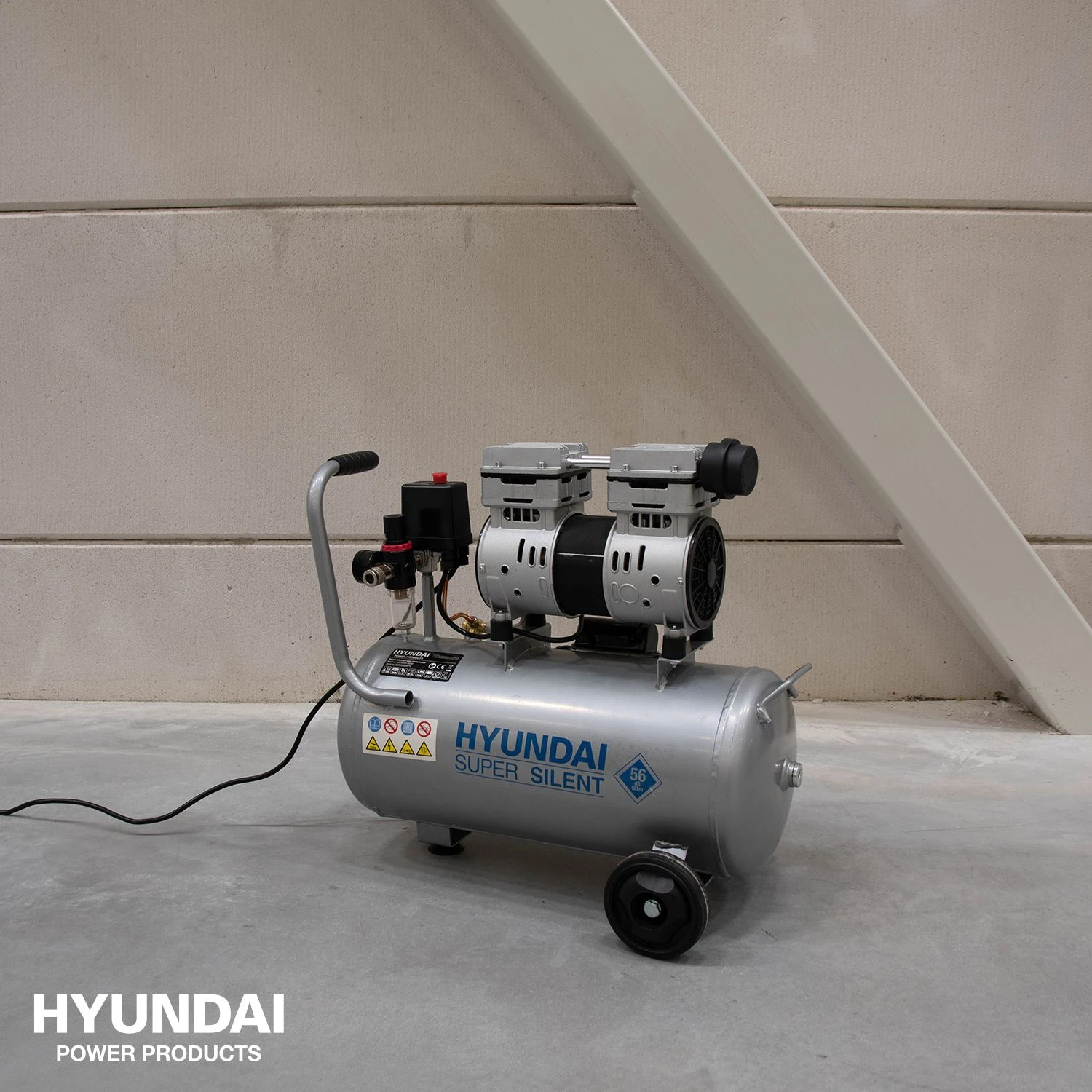 Hyundai 55754 Stille Compressor - 30L - 8bar 11 Hyundai 55754 Stille Compressor - 30L - 8bar - Afbeelding 9
