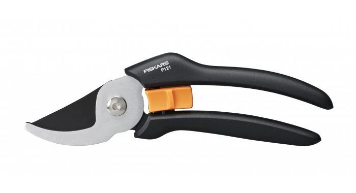 Fiskars 1057160 Solid Snoeischaar Bypass P121 - 18mm 3 Fiskars 1057160 Solid Snoeischaar Bypass P121 - 18mm