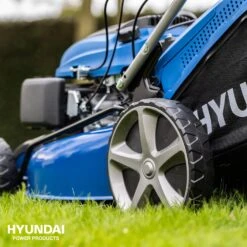 Hyundai 57024 Benzine Grasmaaier - 196cc - 4-takt - Elektrische Start 20 Hyundai 57024 Benzine Grasmaaier - 196cc - 4-takt - Elektrische Start -Winkel Voor Huishoudelijk Gereedschap d7413d496ce3256eb8a81026e8991a66