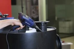 Weldy HG 530-A Heteluchtpistool Incl. 4 Mondstukken - 2300W -Winkel Voor Huishoudelijk Gereedschap e3b8f4d97c5c2e163a96ad86e2ce5d1a