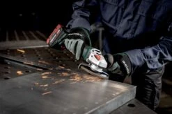 Metabo WVB 18 LT BL 11-115 Quick 18V Li-ion Accu Haakse Slijper Body In MetaBox - 115 Mm -Winkel Voor Huishoudelijk Gereedschap ea3ac41f4f03746c3a16b00af3c411e6