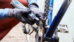 Dremel 8220 Platinum Editie 12V Li-Ion Accu Multitool Set (2x 2,0Ah Accu) Incl. 65 Accessoires In Koffer - F0138220JK 13 Dremel 8220 Platinum Editie 12V Li-Ion Accu Multitool Set (2x 2,0Ah Accu) Incl. 65 Accessoires In Koffer - F0138220JK -Winkel Voor Huishoudelijk Gereedschap ef147a939d71d13aa5cf911fc77cd505