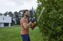 Stiga HT 500e Accu Heggenschaar Body - 51cm - 27mm -Winkel Voor Huishoudelijk Gereedschap f9d9550a561a5bba8bc03a24af999d7b